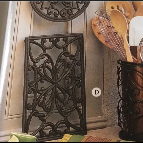 SLAH Estate Iron Trivet Trio Set of 3 EUC - Picture 6 of 6